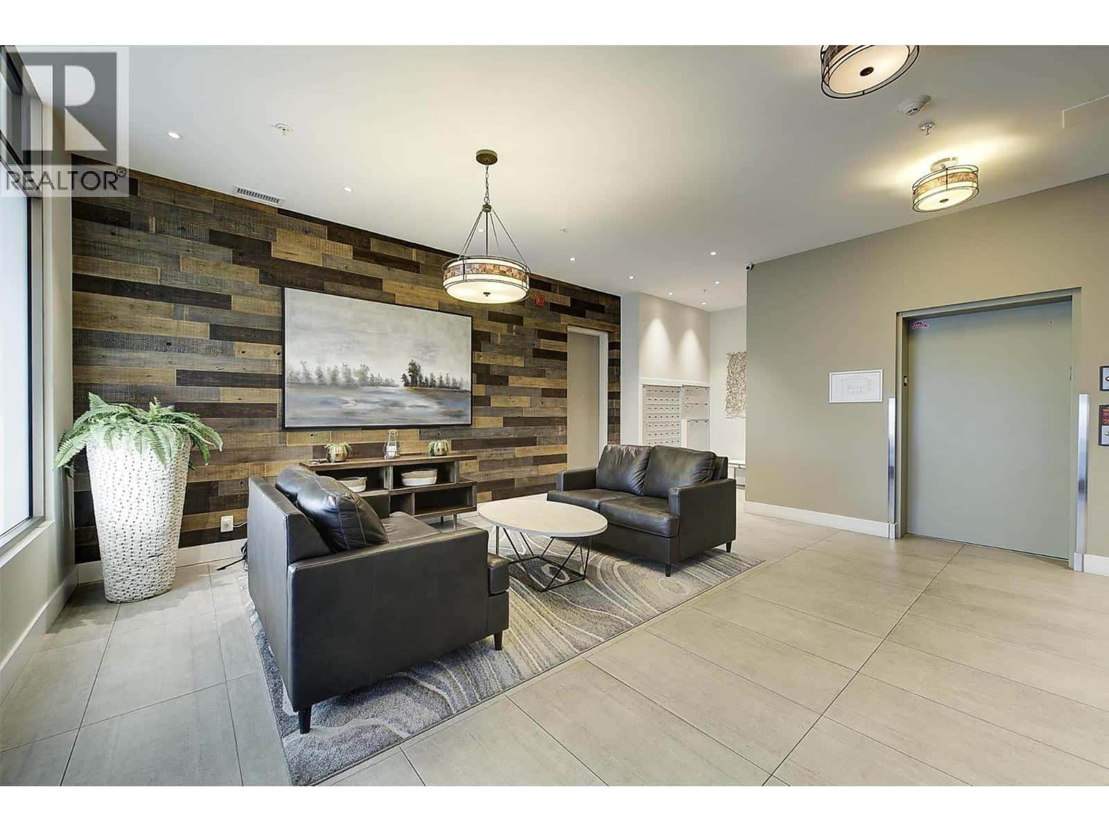 110 Ellis Street Unit# 402 — Penticton, British Columbia - Photo 4 of 43