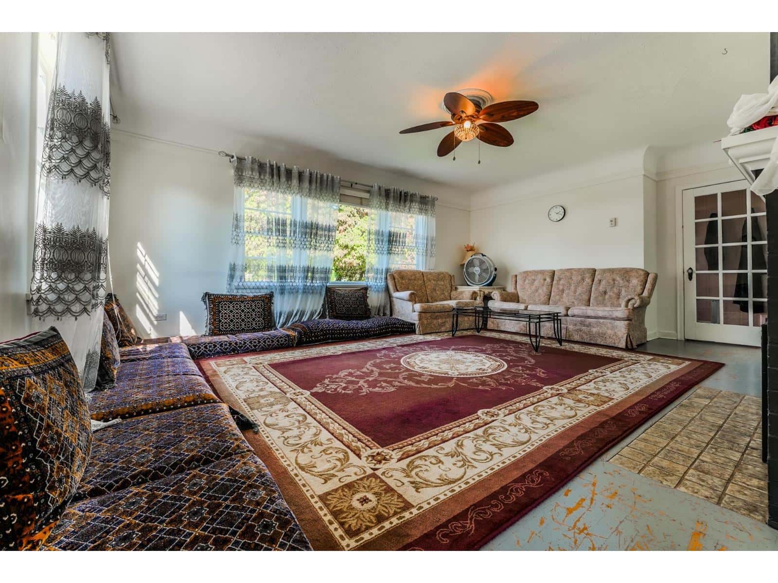 46220 MAPLE AVENUE, Chilliwack Proper East — Chilliwack, British Columbia - Photo 4 of 39