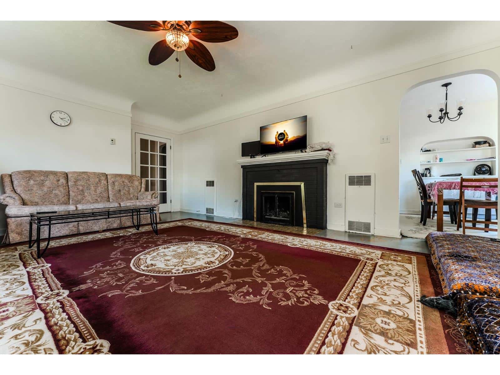 46220 MAPLE AVENUE, Chilliwack Proper East — Chilliwack, British Columbia - Photo 3 of 39