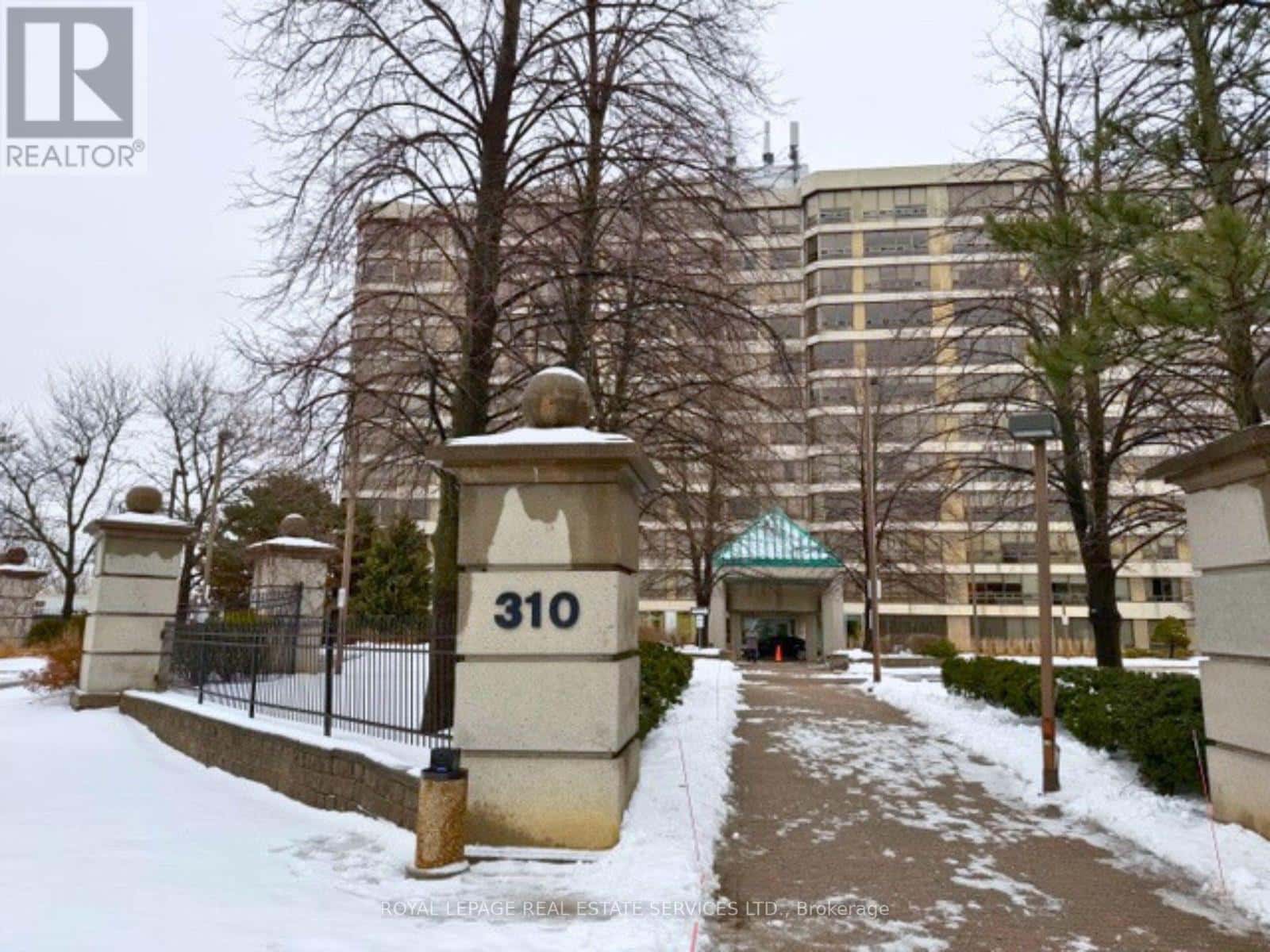 202 - 310 MILL STREET S — Brampton (Brampton South), Ontario - Photo 3 of 44