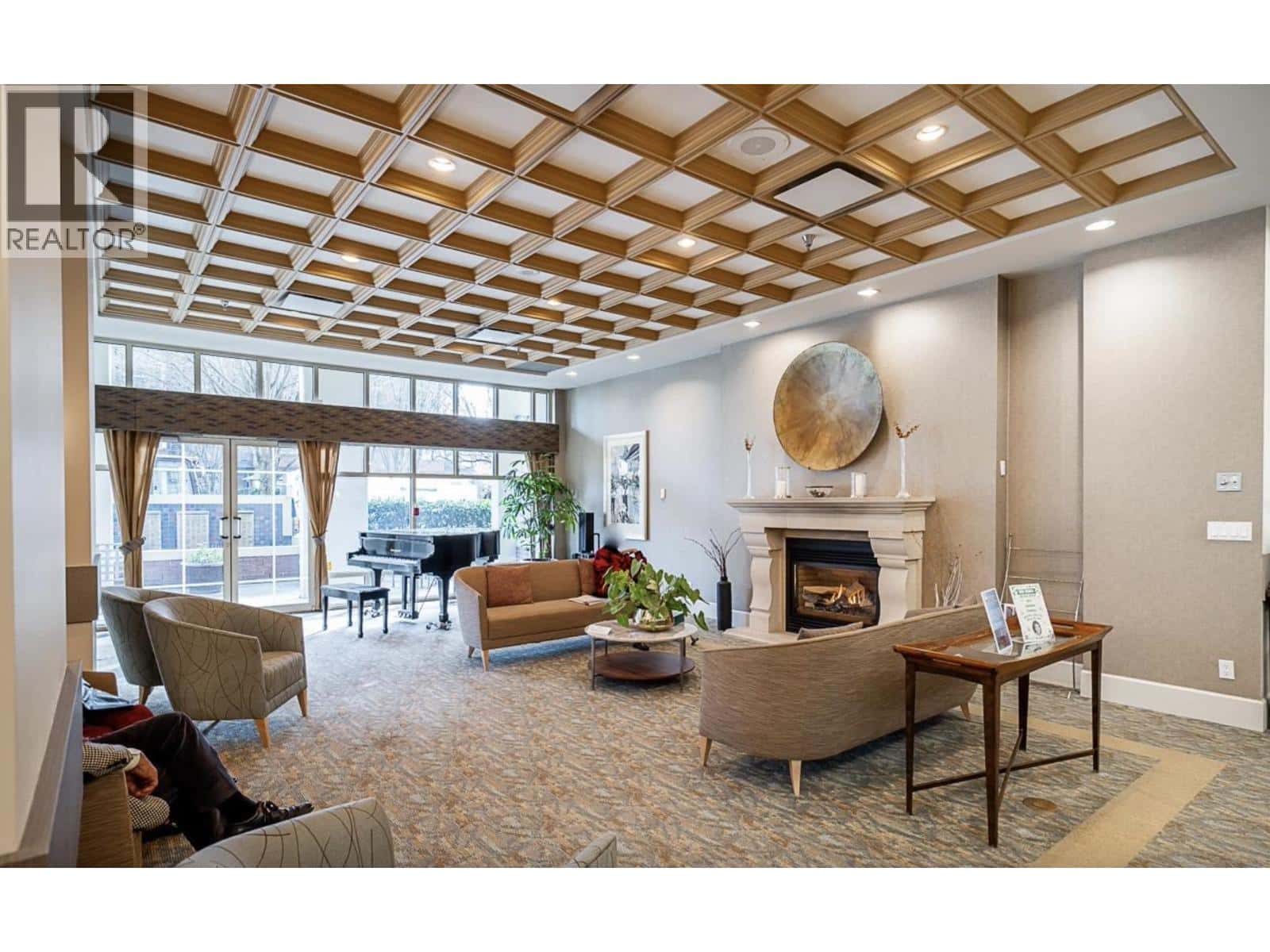 712 2799 YEW STREET — Vancouver, British Columbia - Photo 2 of 38