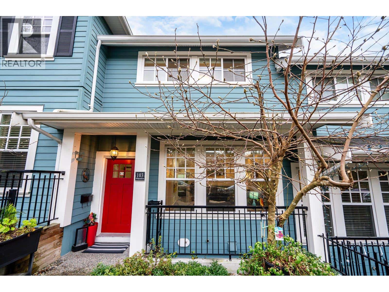 103 3410 QUEENSTON AVENUE — Coquitlam, British Columbia - Photo 2 of 39