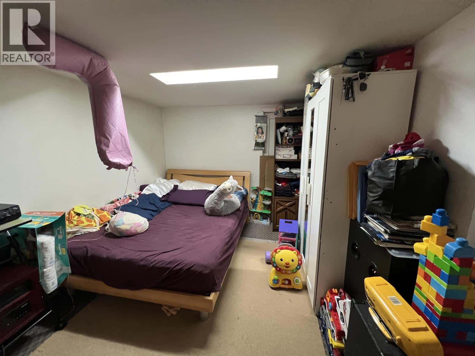 1224 SIXTH AVENUE — New Westminster, British Columbia - Photo 2 of 35