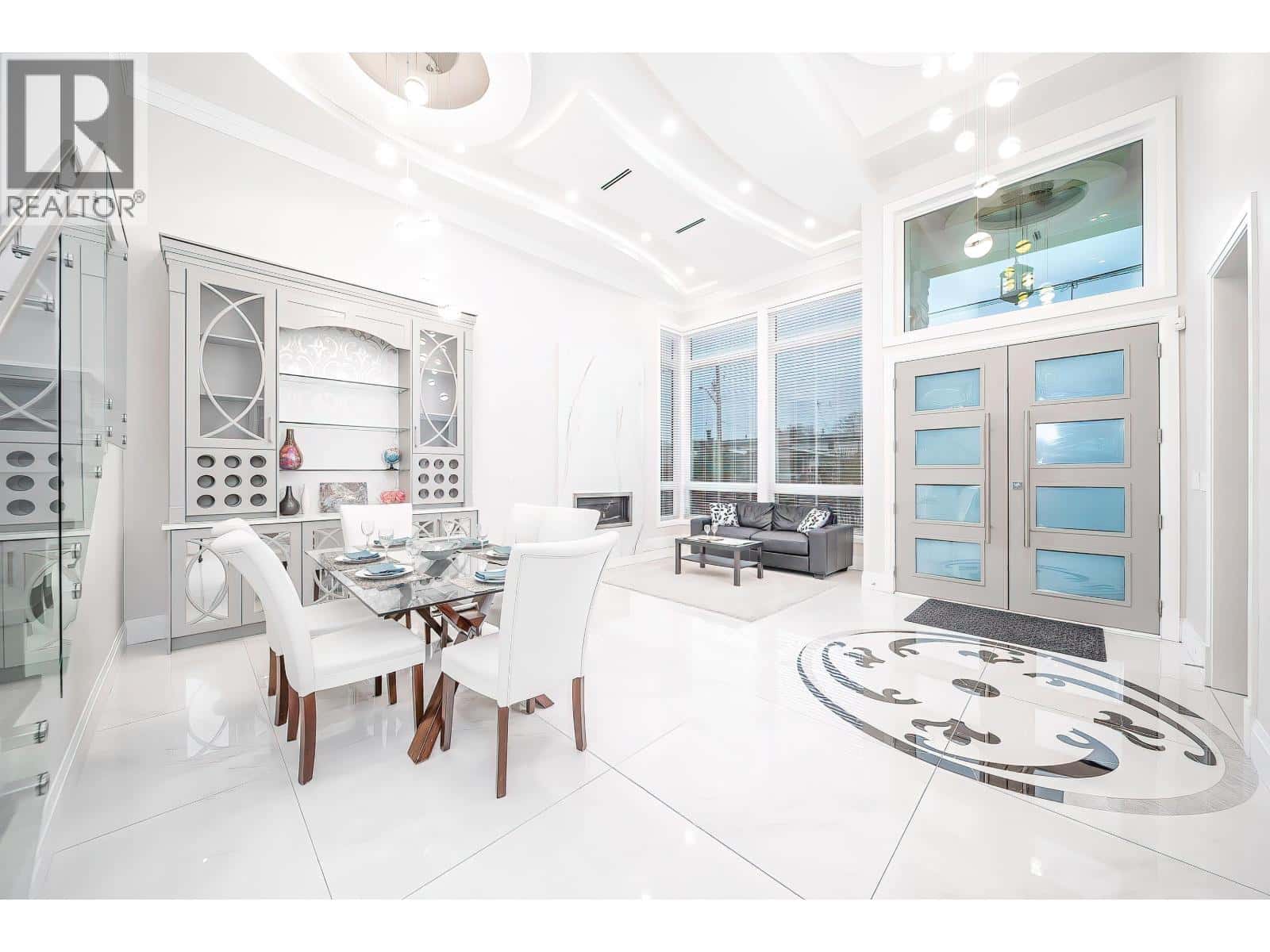 9631 PATTERSON ROAD — Richmond, British Columbia - Photo 4 of 37