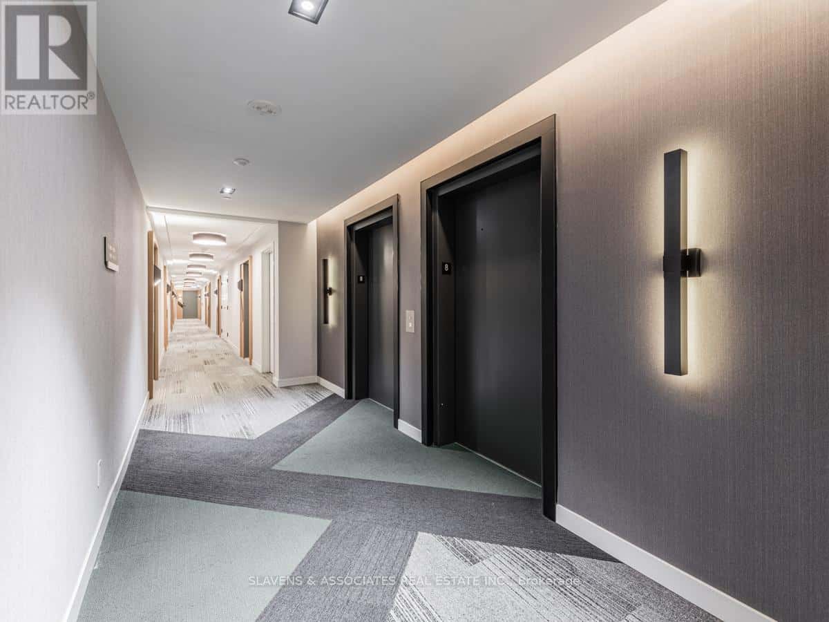 N814 - 35 ROLLING MILLS ROAD — Toronto (Waterfront Communities), Ontario - Photo 4 of 25