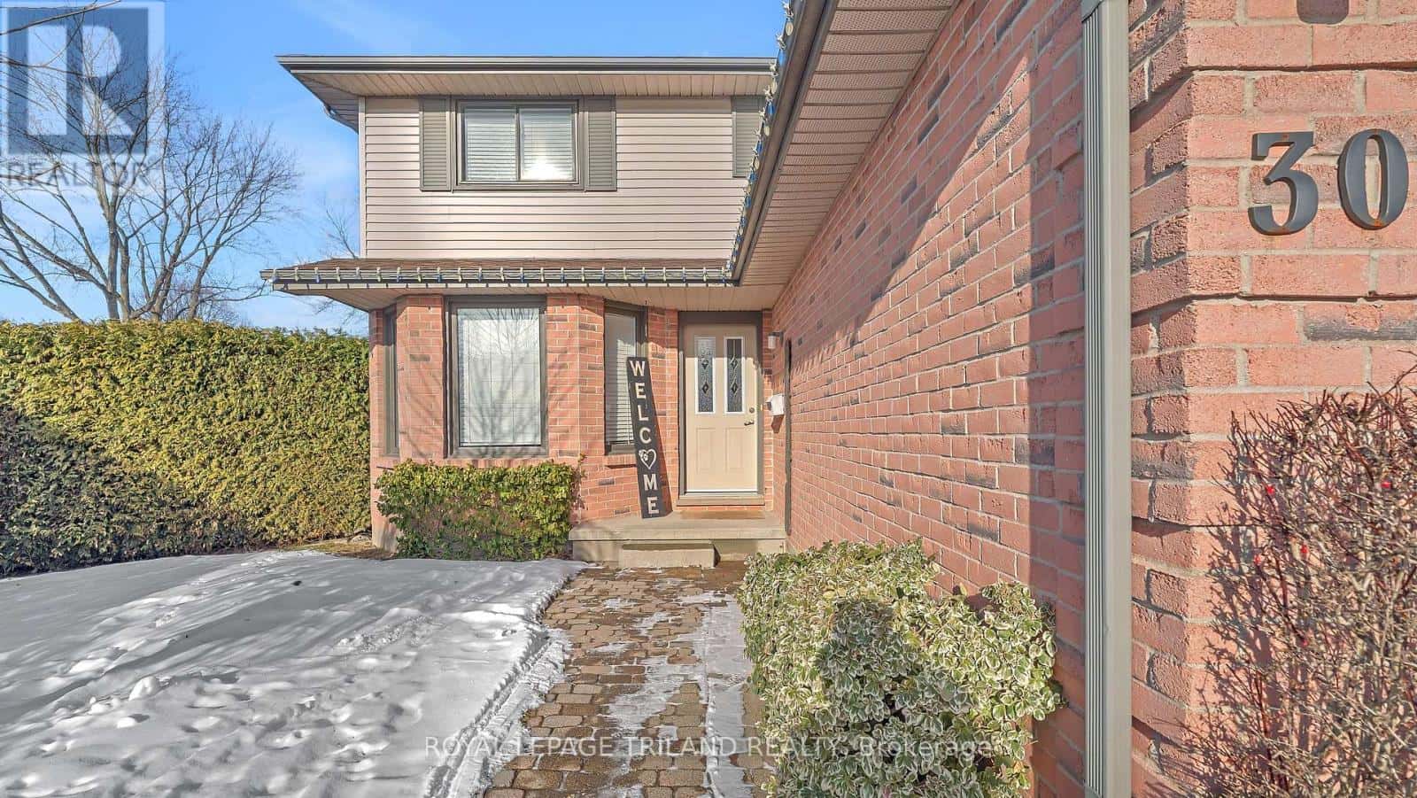 30 SLOANE CRESCENT — London South (South Y), Ontario - Photo 2 of 30