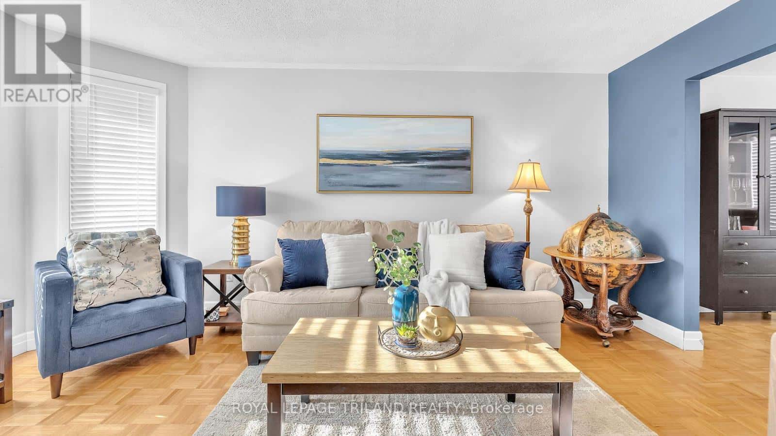 30 SLOANE CRESCENT — London South (South Y), Ontario - Photo 5 of 30