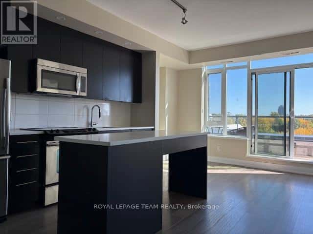 717 - 360 PATRICIA AVENUE — Ottawa, Ontario - Photo 3 of 12