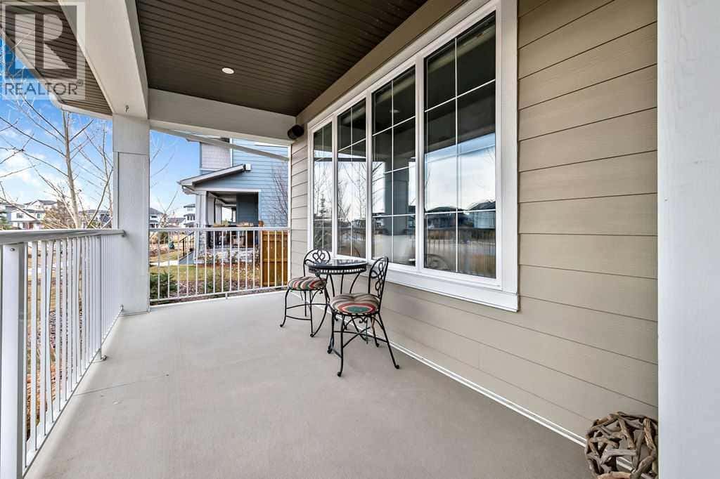 336 South Harmony Drive — Rural Rocky View County, Alberta - Photo 4 of 40