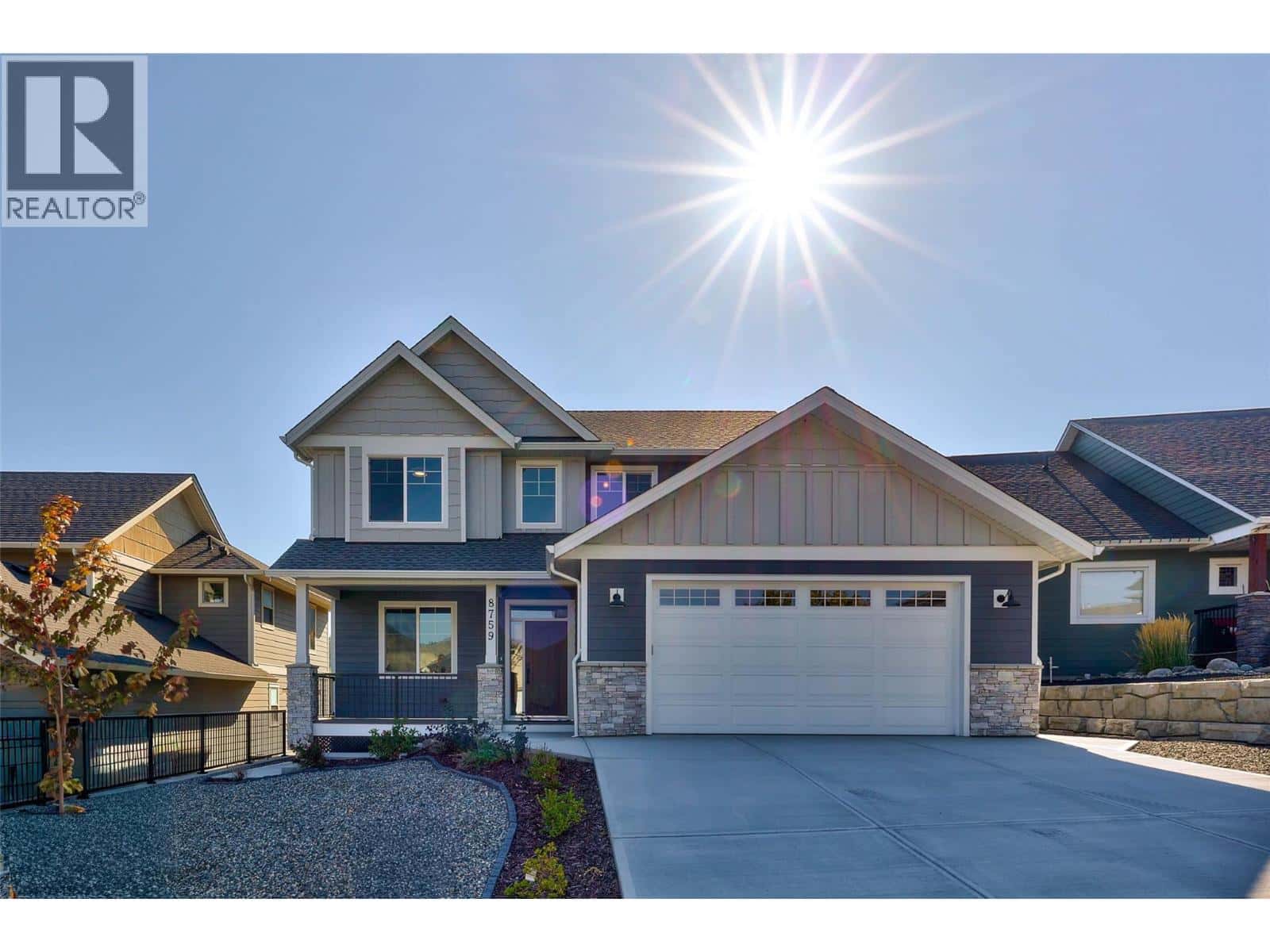 8759 BADGER Drive — Kamloops, British Columbia - Photo 5 of 53