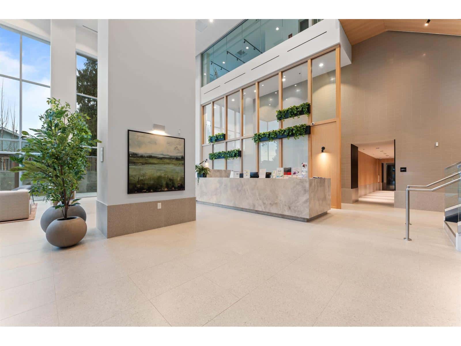 2606 13573 98A AVENUE — Surrey, British Columbia - Photo 4 of 30