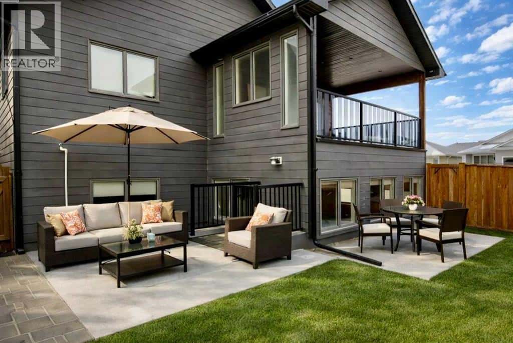 346 Sixmile Ridge S — Lethbridge, Alberta - Photo 4 of 50