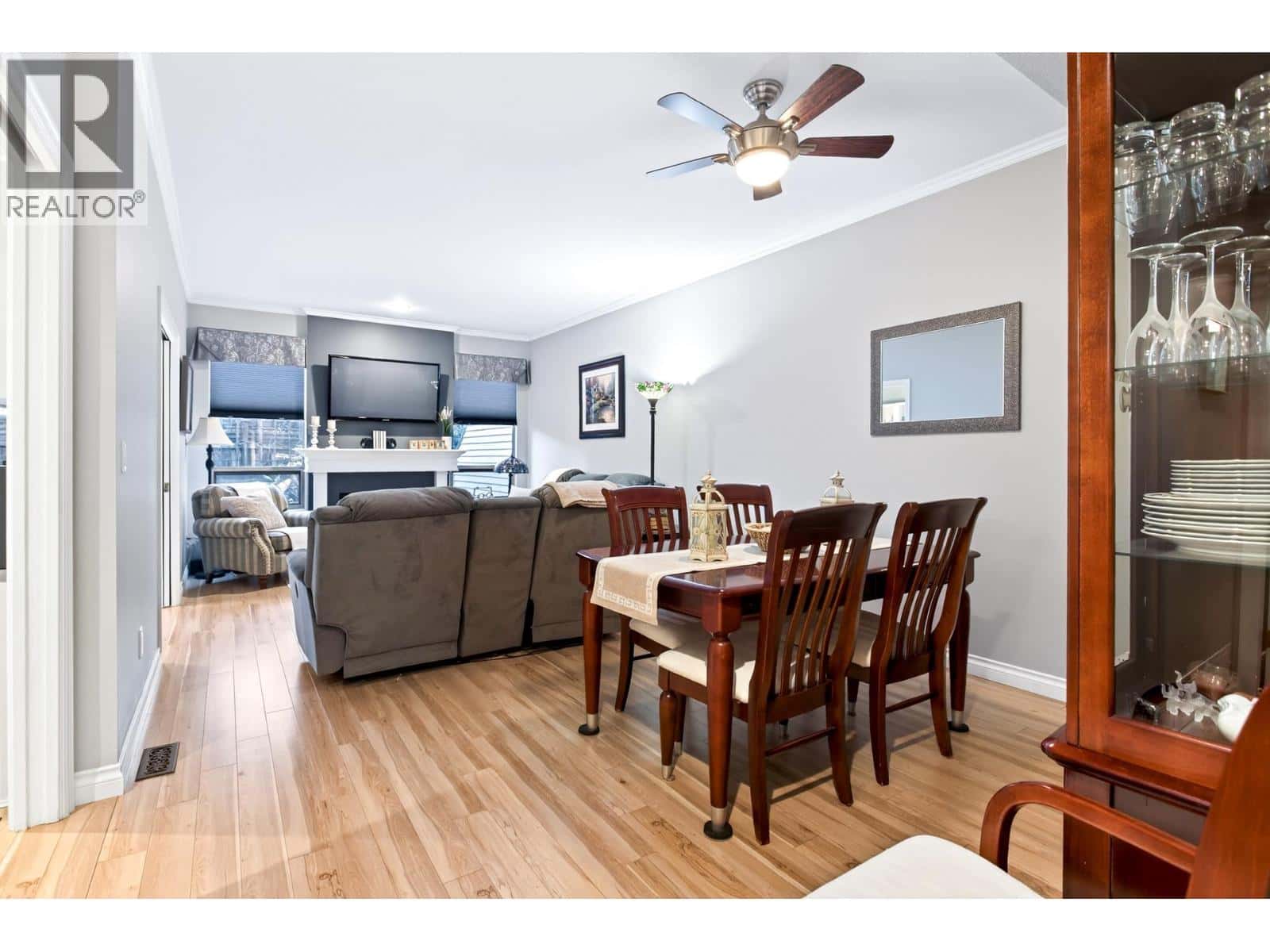 33 1207 CONFEDERATION DRIVE — Port Coquitlam, British Columbia - Photo 3 of 31