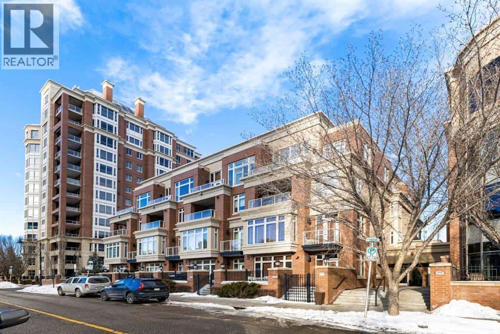 404, 660 Eau Claire Avenue SW — Calgary, Alberta - Photo 3 of 50