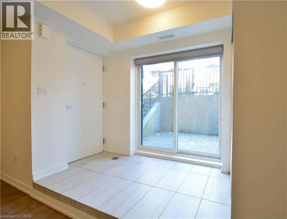 10 PALACE Street Unit# D1 — Kitchener, Ontario - Photo 3 of 18