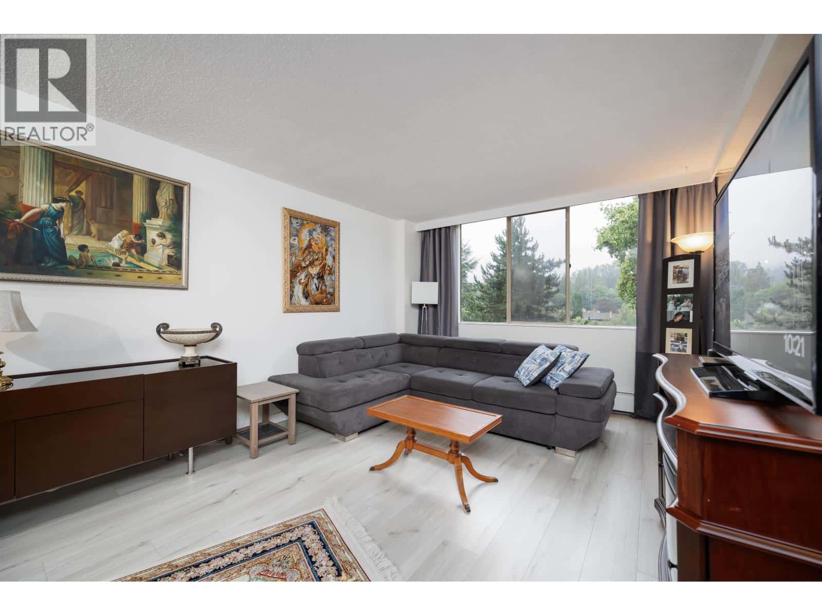 1001 2012 FULLERTON AVENUE — North Vancouver, British Columbia - Photo 5 of 20