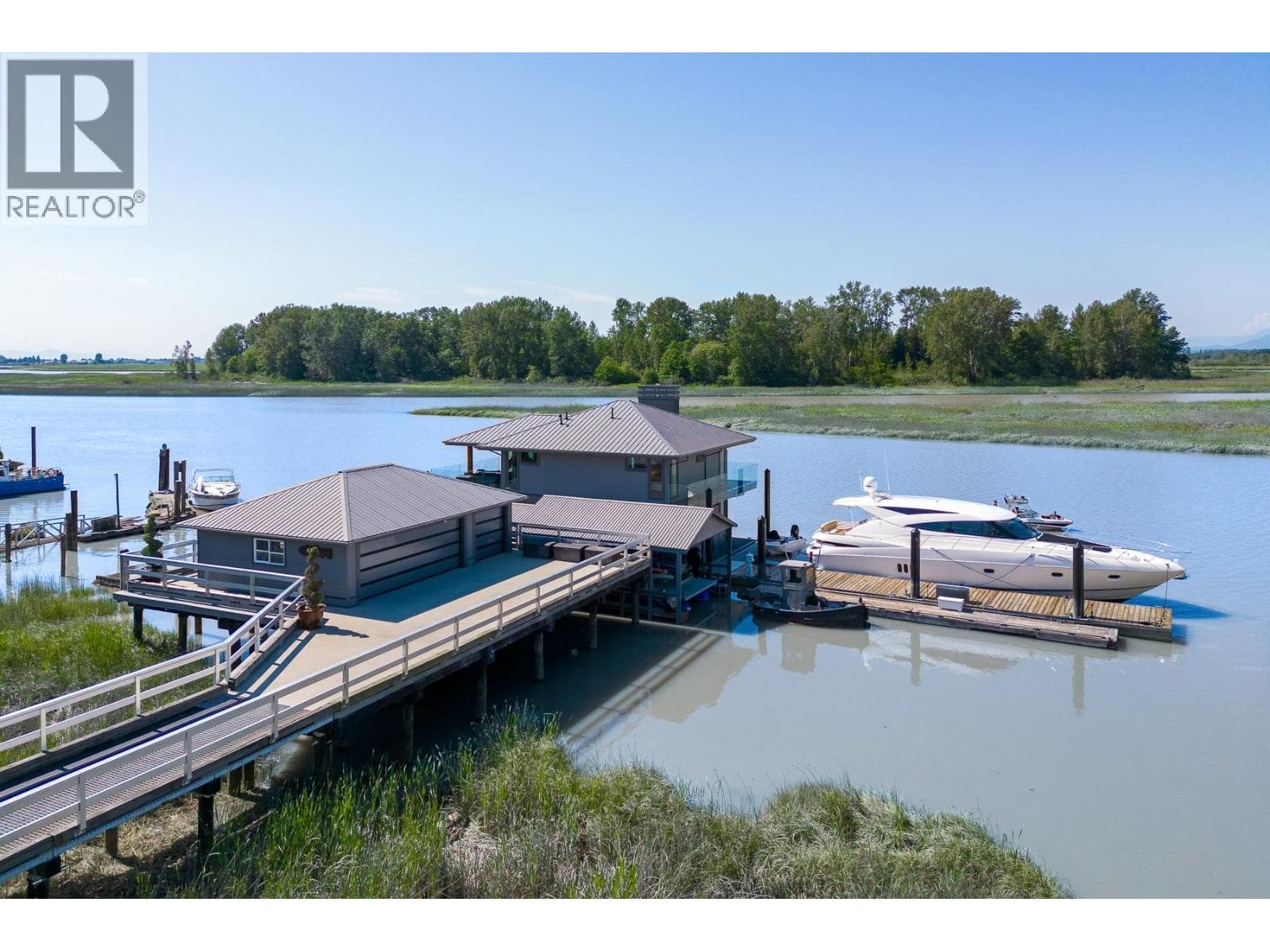 4379 W RIVER ROAD — Delta, British Columbia - Main photo