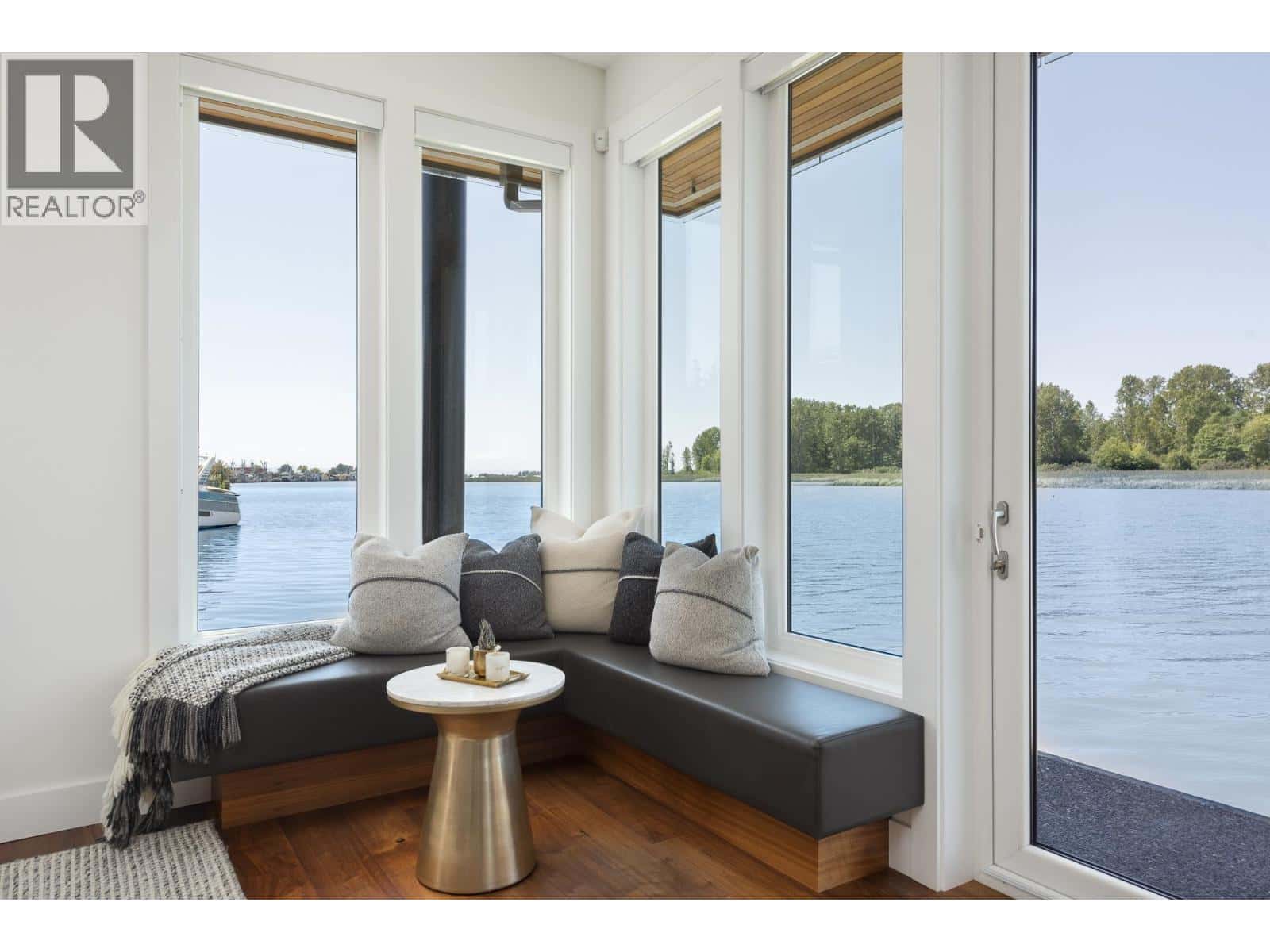 4379 W RIVER ROAD — Delta, British Columbia - Photo 5 of 40