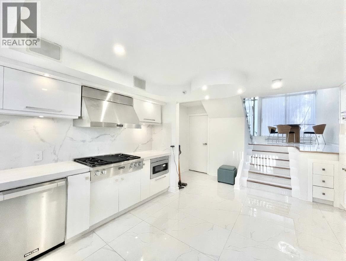 1235 ALBERNI STREET — Vancouver, British Columbia - Main photo