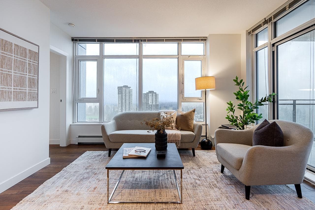 2306 13308 CENTRAL AVENUE — Surrey, British Columbia - Main photo