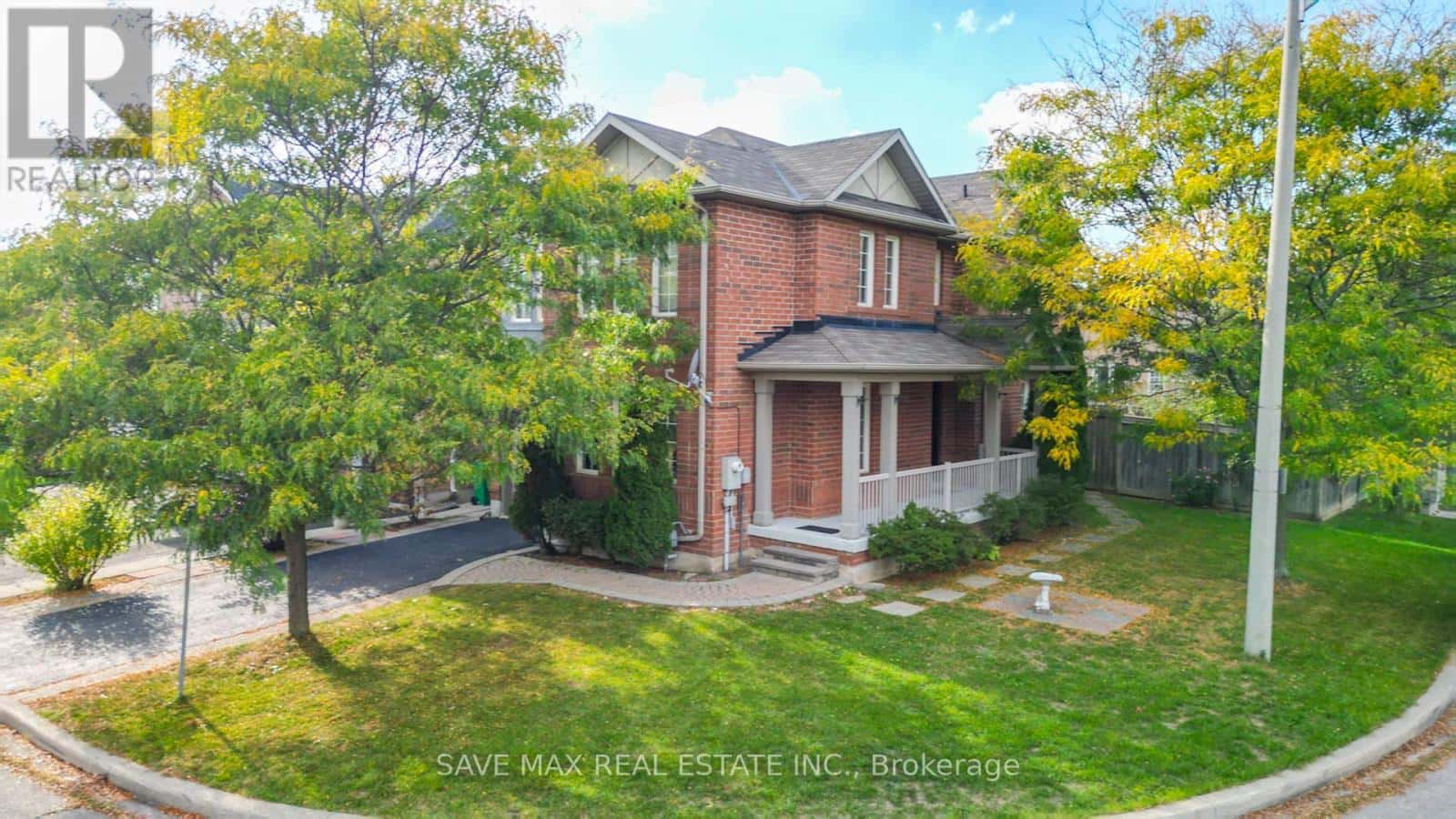 87 LUELLA CRESCENT — Brampton (Fletcher's Meadow), Ontario - Photo 2 of 36