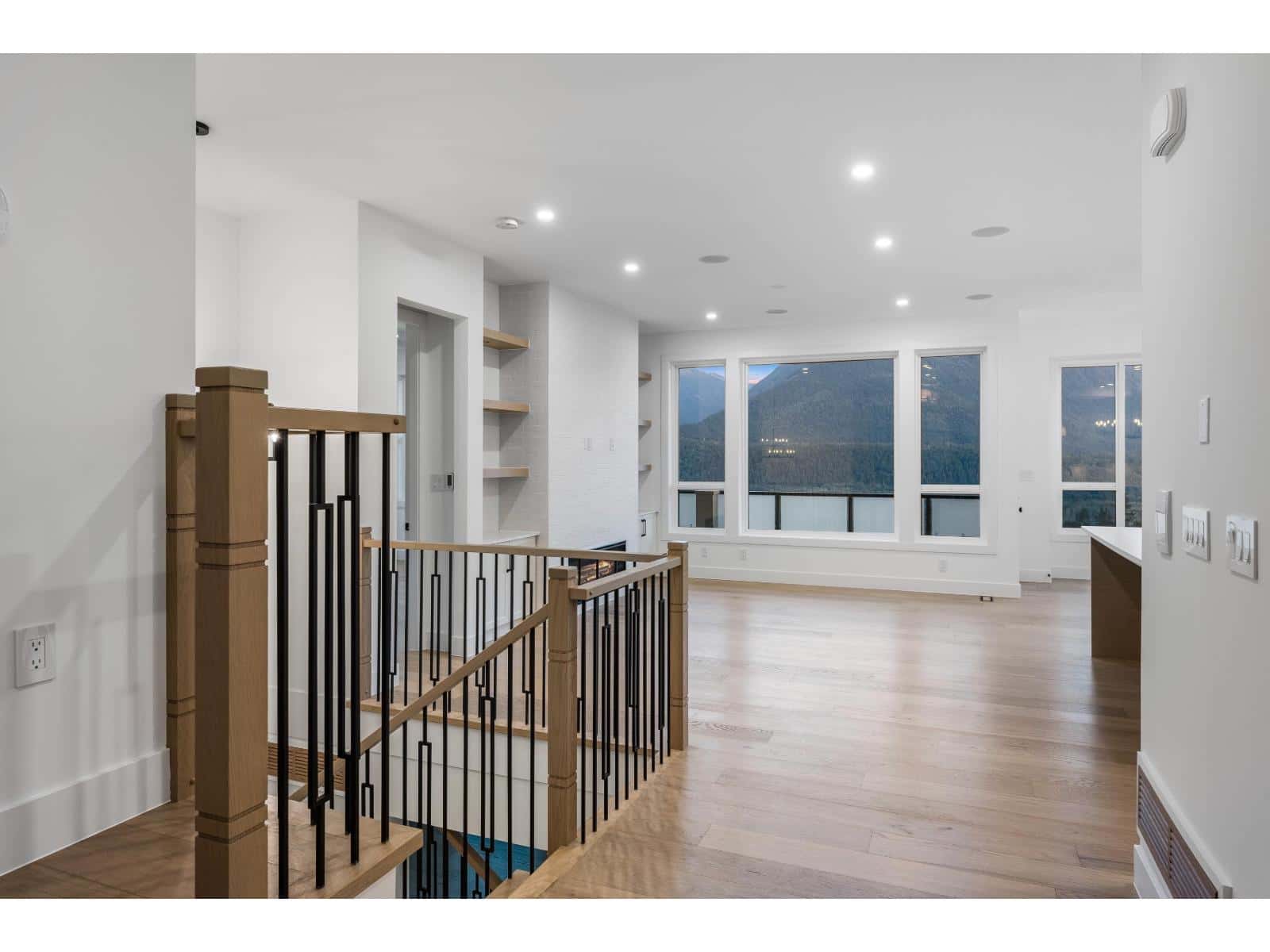 46007 WEEDEN DRIVE, Promontory — Chilliwack, British Columbia - Photo 4 of 40