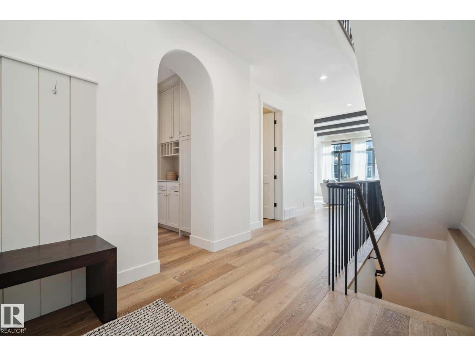 10 NEWBURY CI — Sherwood Park, Alberta - Photo 2 of 62