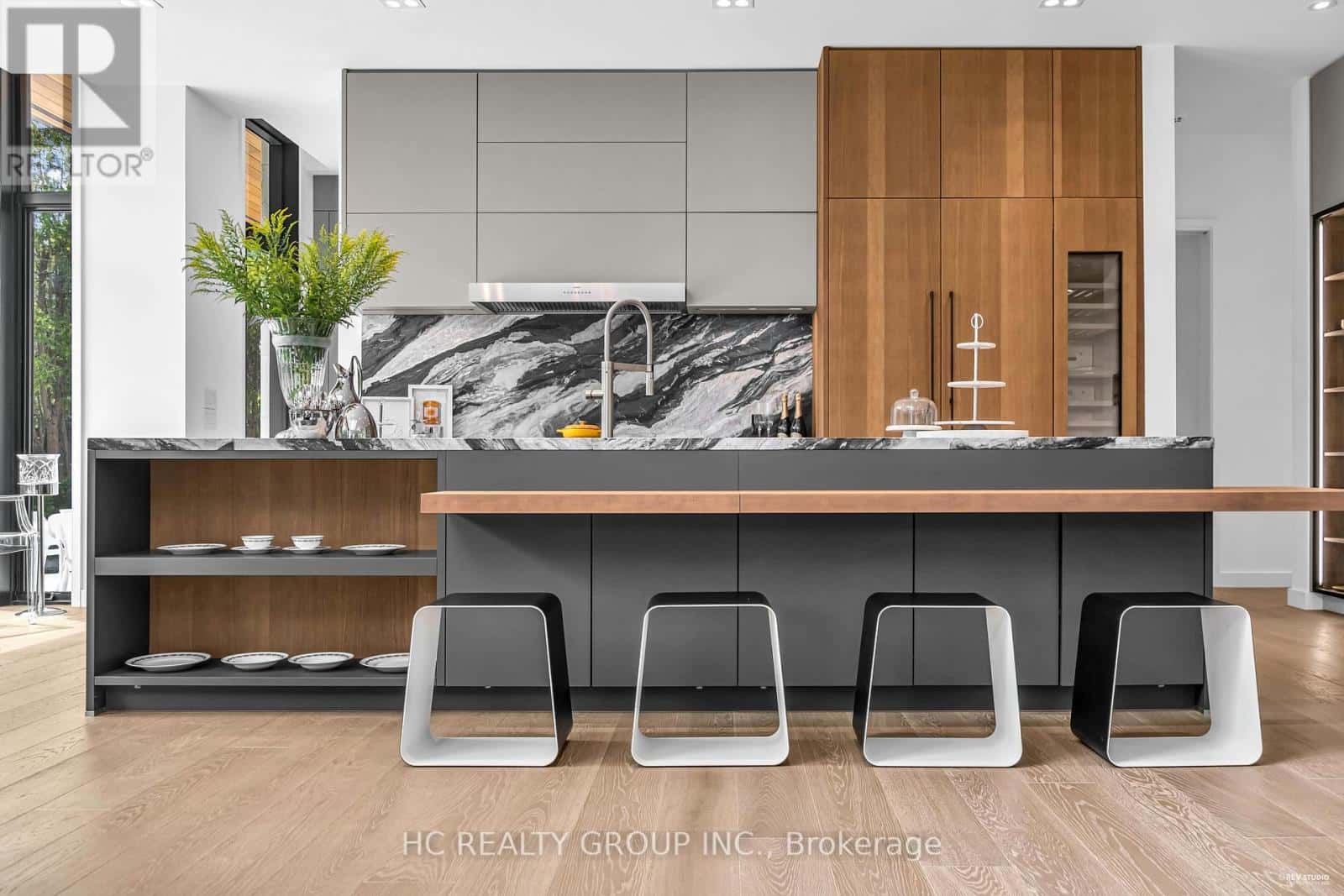 7 WHITELAW COURT — Markham (Grandview), Ontario - Photo 2 of 44