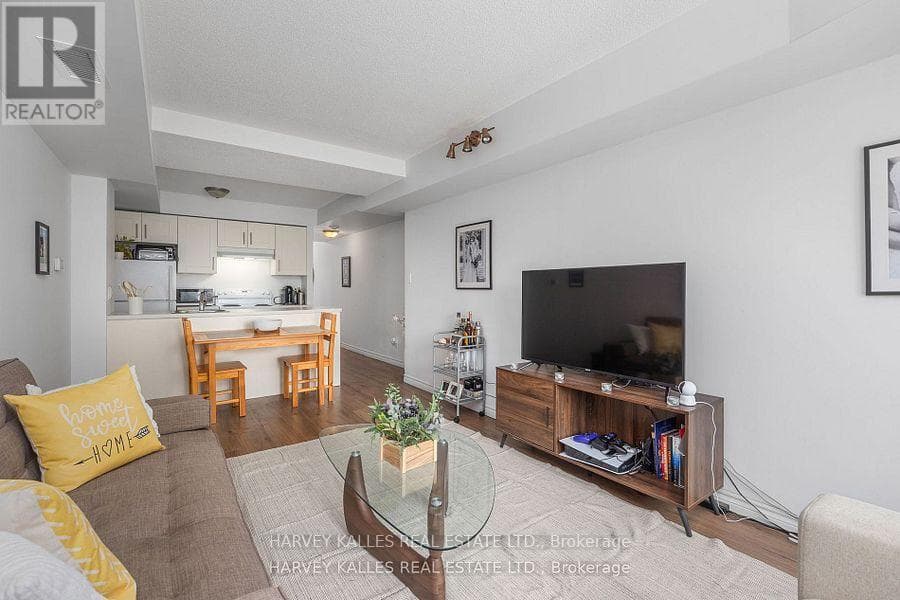 212 - 15 MAPLEWOOD AVENUE — Toronto (Humewood-Cedarvale), Ontario - Main photo