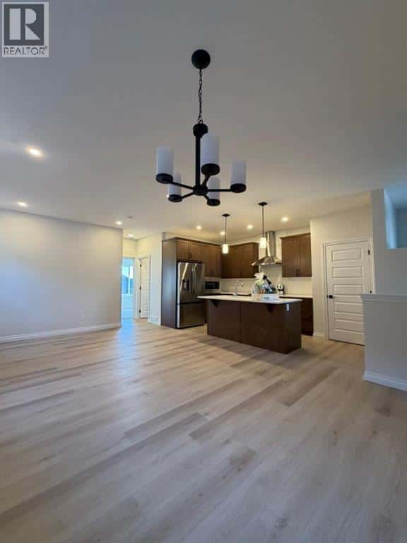 Calgary — Calgary - Photo 5 of 25