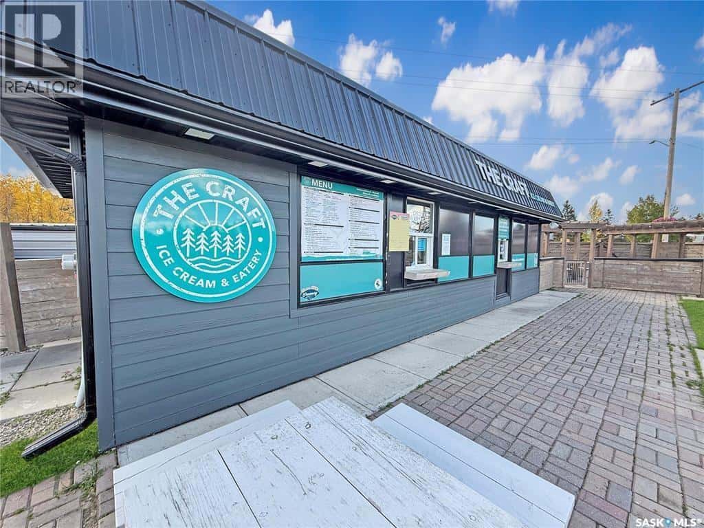 The Craft - Ice Cream & Eatery — Candle Lake, Saskatchewan - Photo 2 of 39
