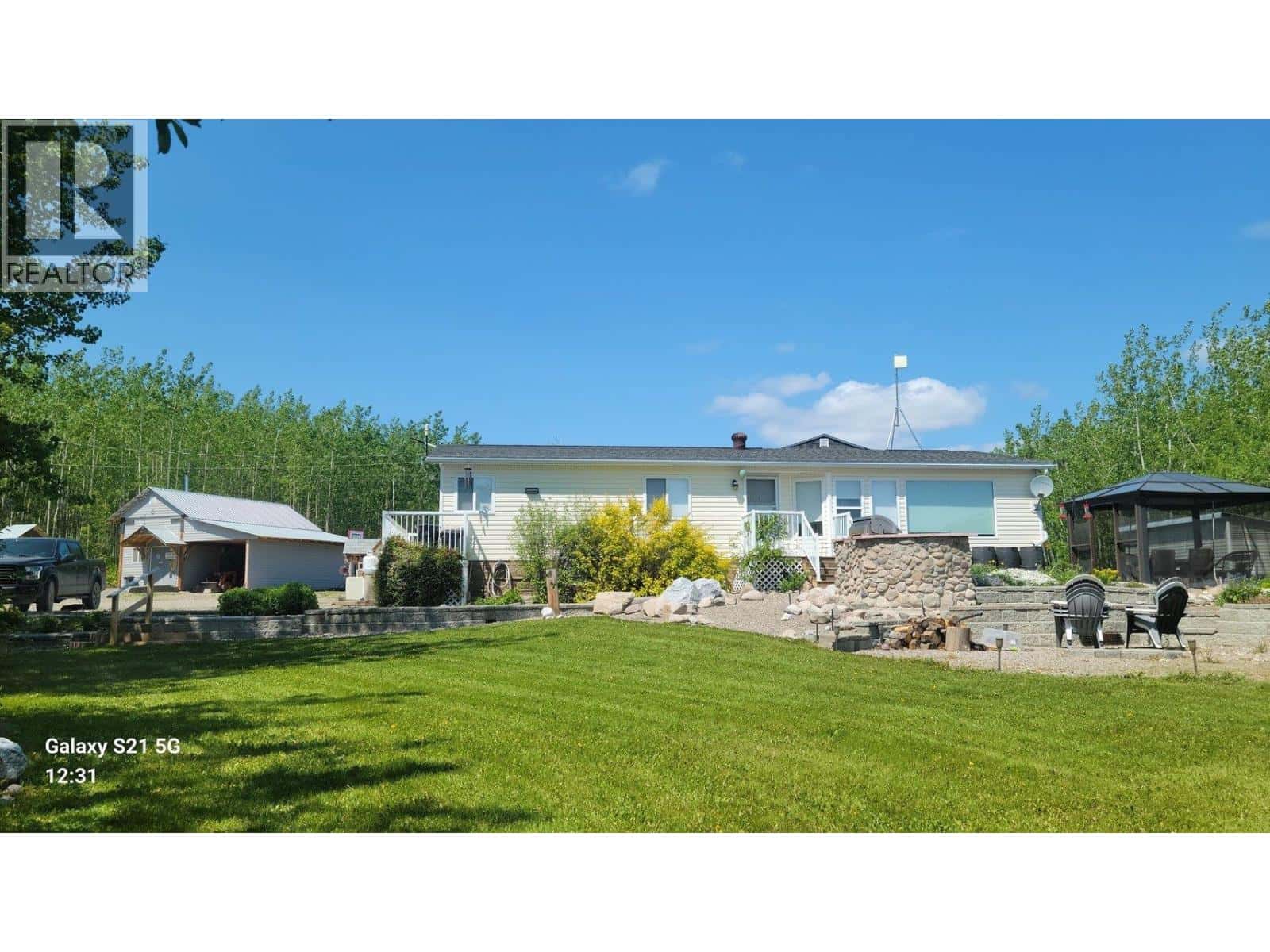 28502 FAWCETT ROAD — Fort Fraser, British Columbia - Photo 2 of 40