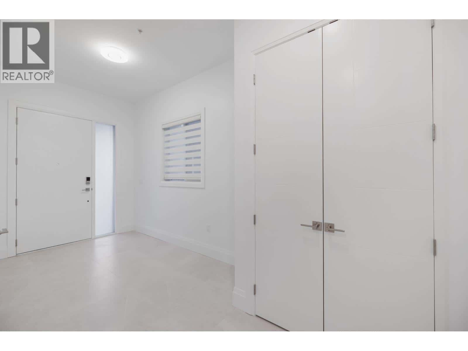 1246 PITT RIVER ROAD — Port Coquitlam, British Columbia - Photo 3 of 40