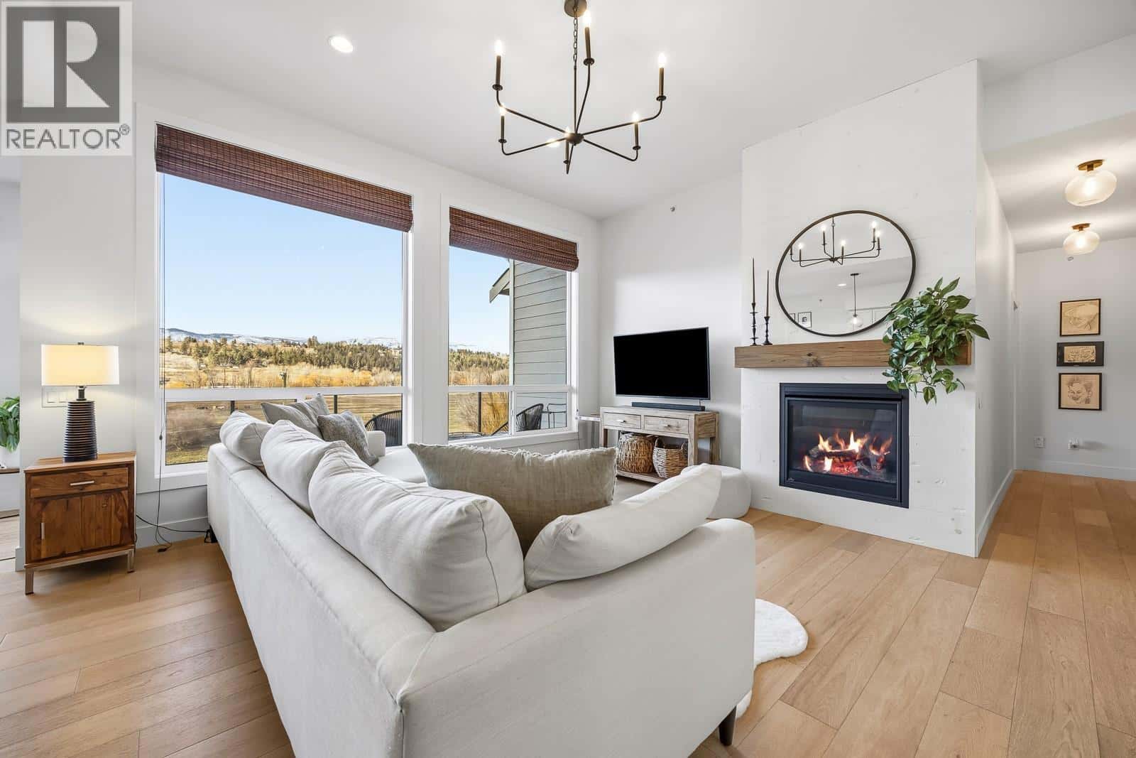 10708 Quail Road — Lake Country, British Columbia - Photo 4 of 48