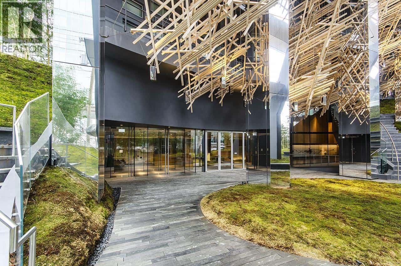 2205 1568 ALBERNI STREET — Vancouver, British Columbia - Photo 3 of 33