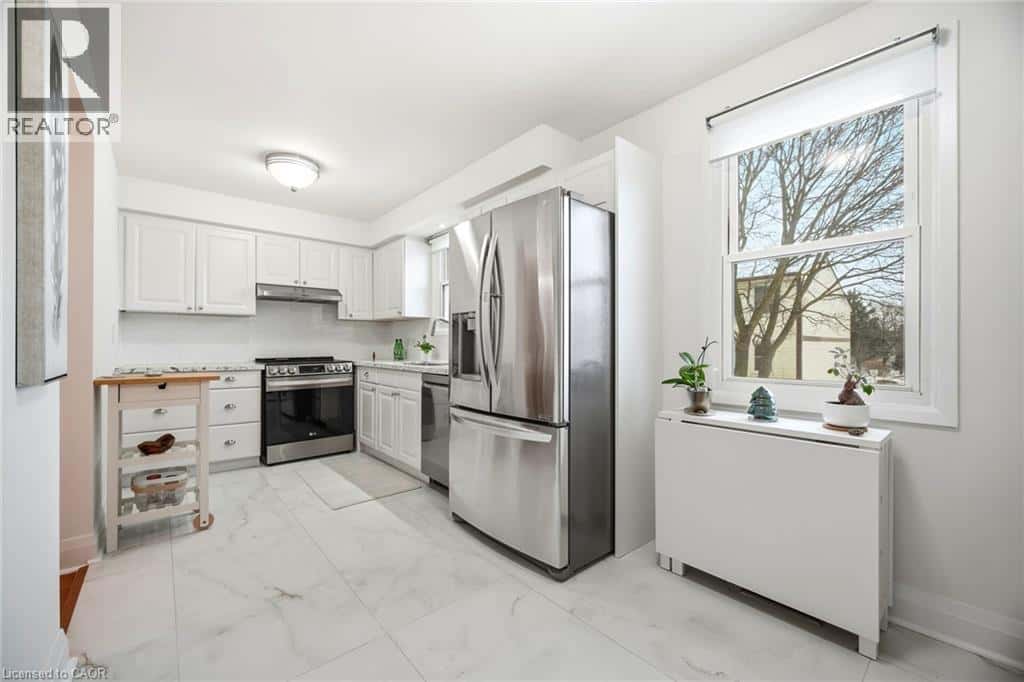 7340 COPENHAGEN Road Unit# 43 — Mississauga, Ontario - Photo 2 of 24