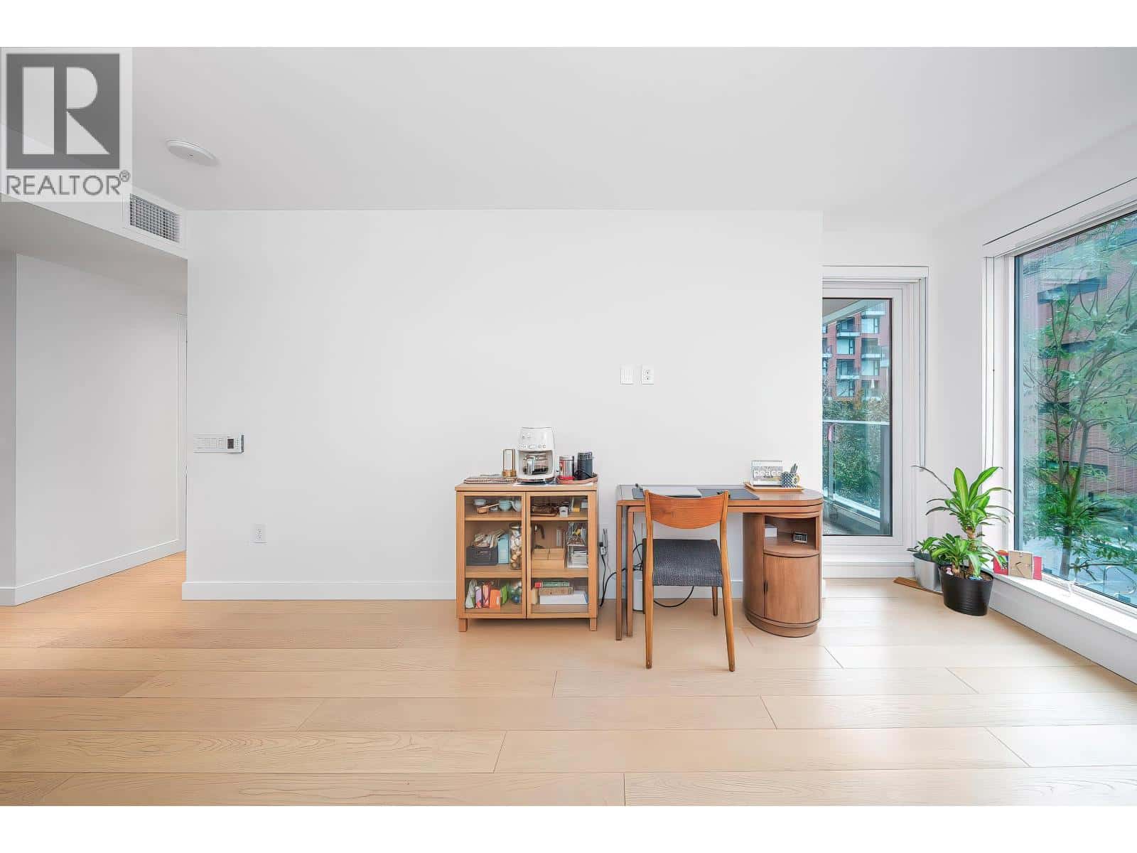 311 7228 ADERA STREET — Vancouver, British Columbia - Photo 5 of 31