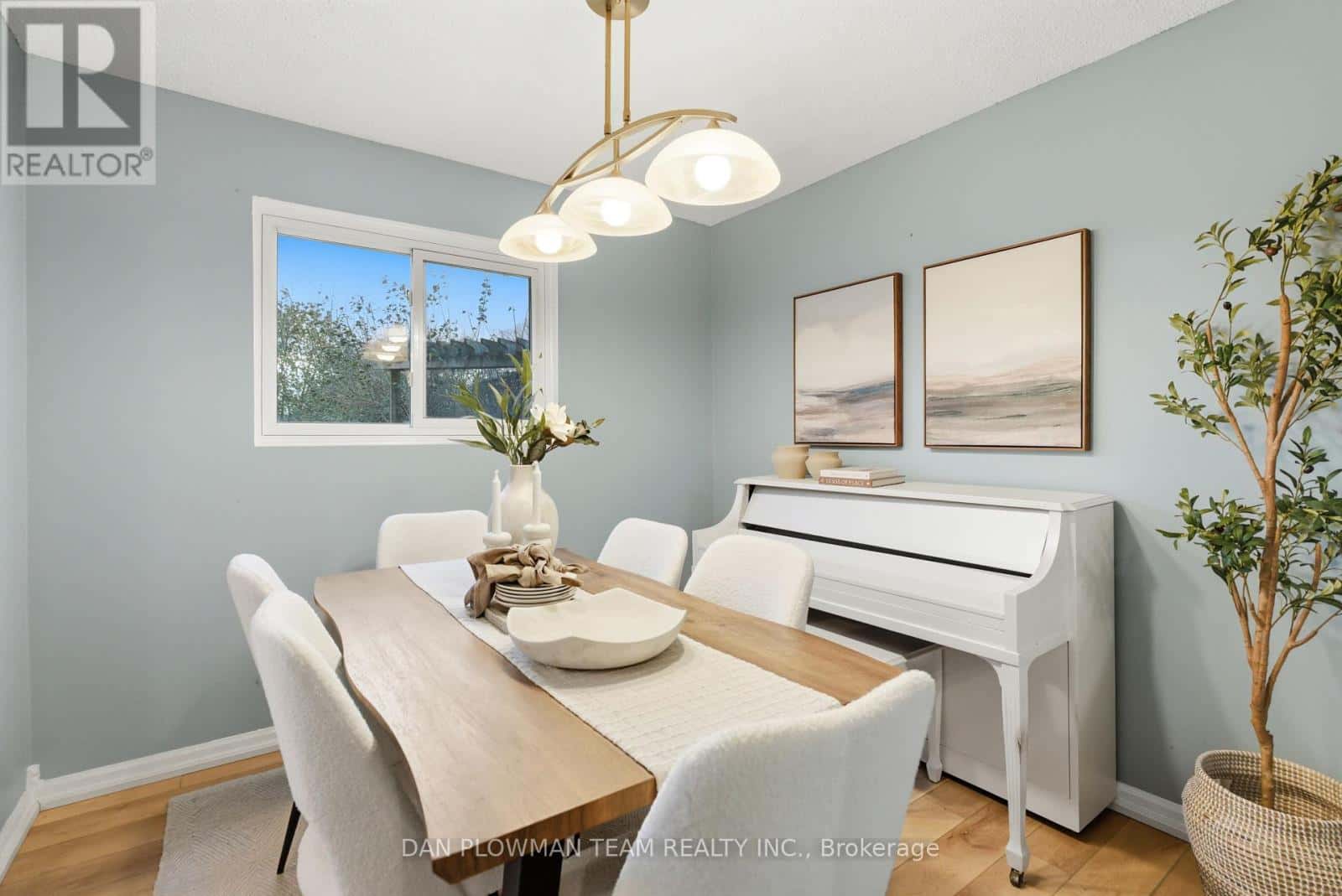 366 ROSEDALE DRIVE — Whitby (Downtown Whitby), Ontario - Photo 5 of 37