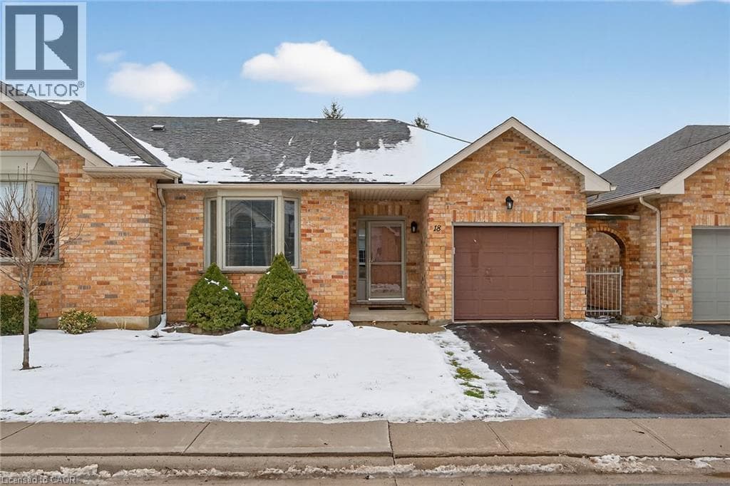 18 CRITZIA Drive — Mount Hope, Ontario - Main photo