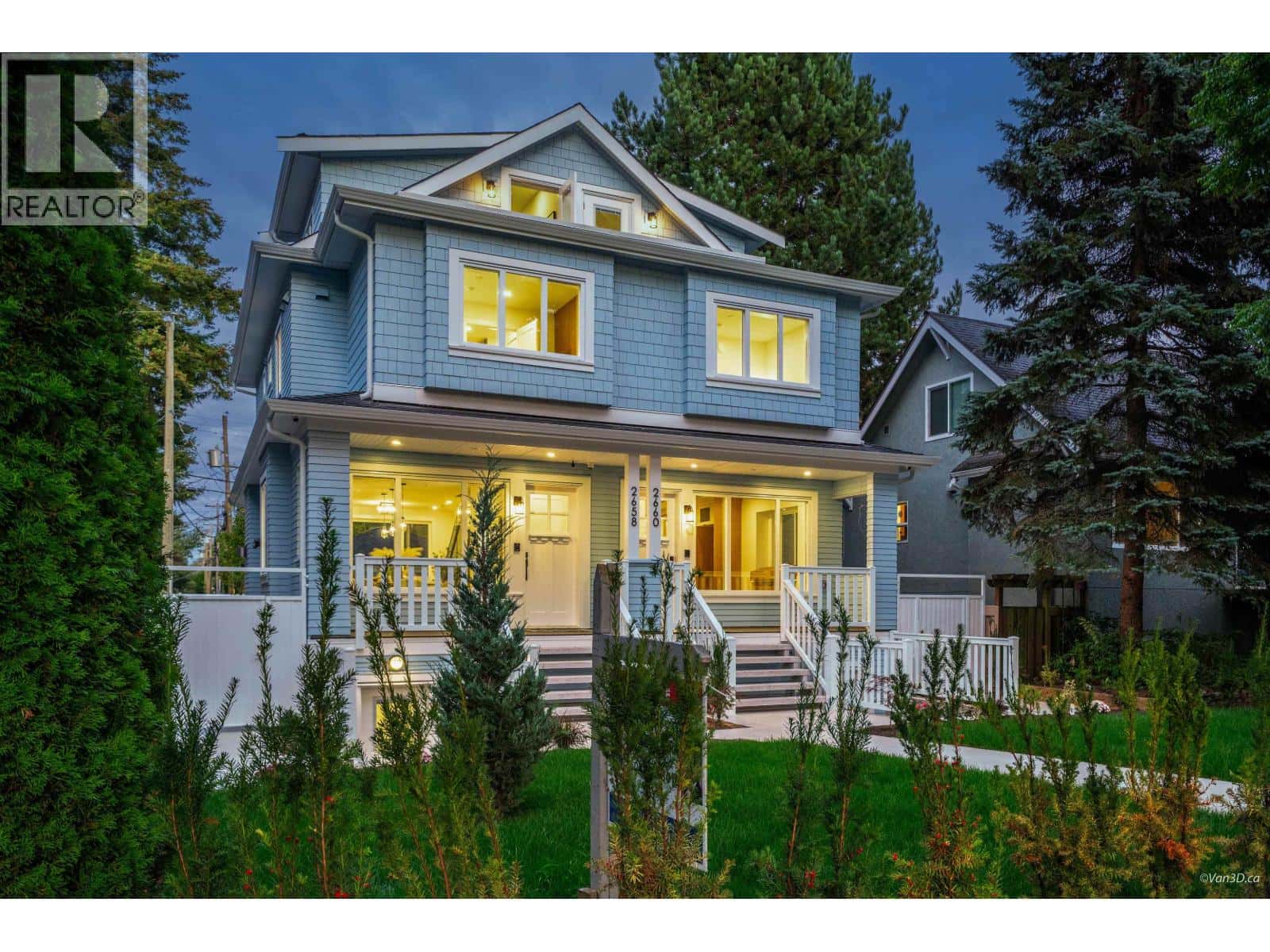 2658 WATERLOO STREET — Vancouver, British Columbia - Photo 2 of 38