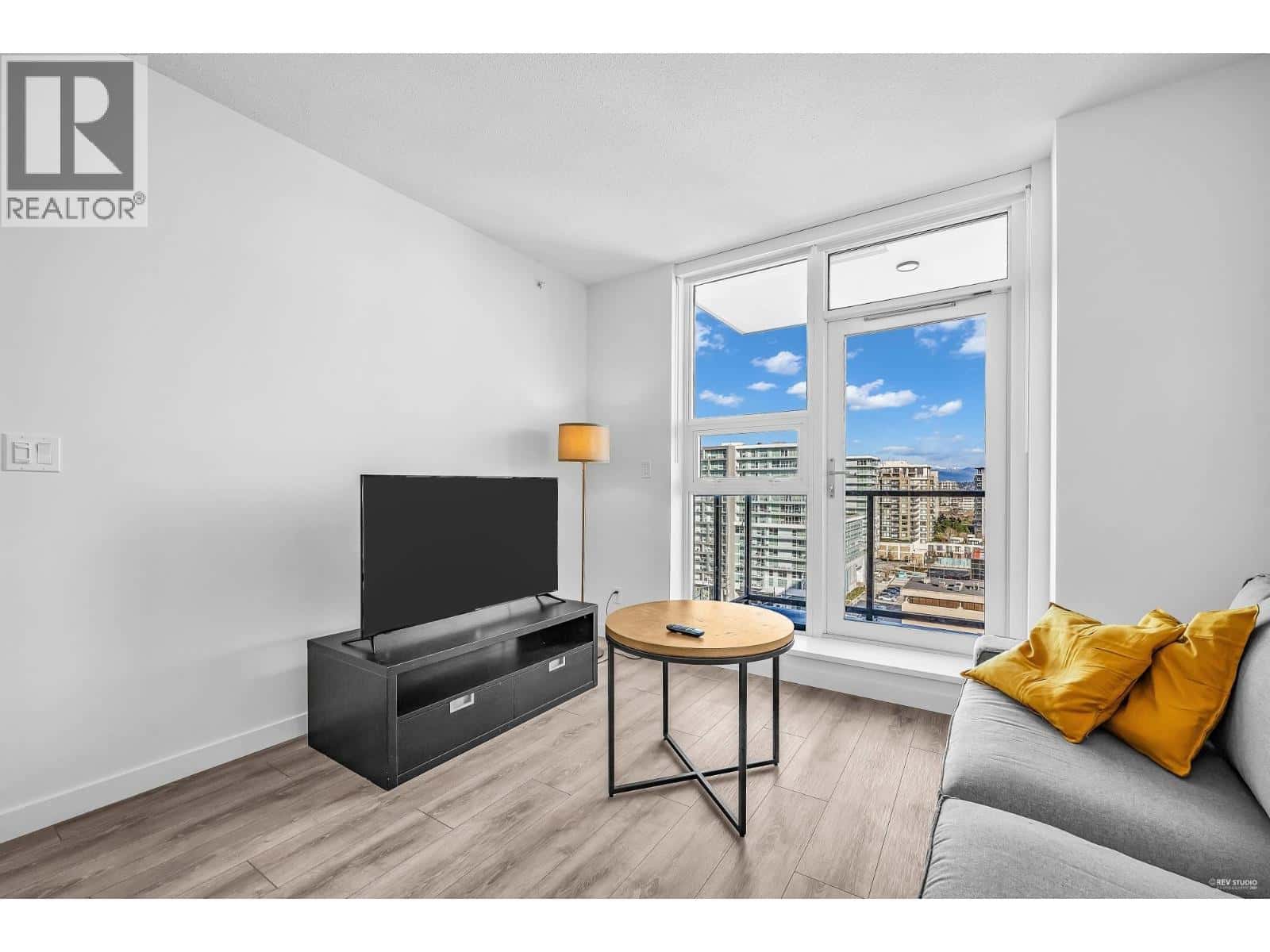 1204 6633 BUSWELL STREET — Richmond, British Columbia - Photo 4 of 32