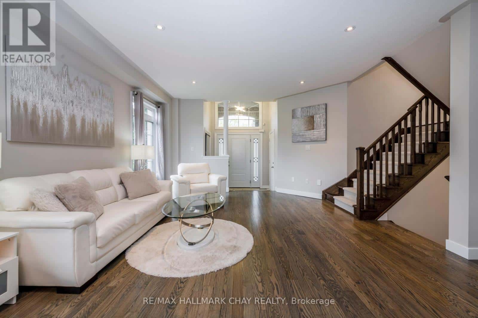 1300 HUNTER STREET — Innisfil (Alcona), Ontario - Photo 3 of 39