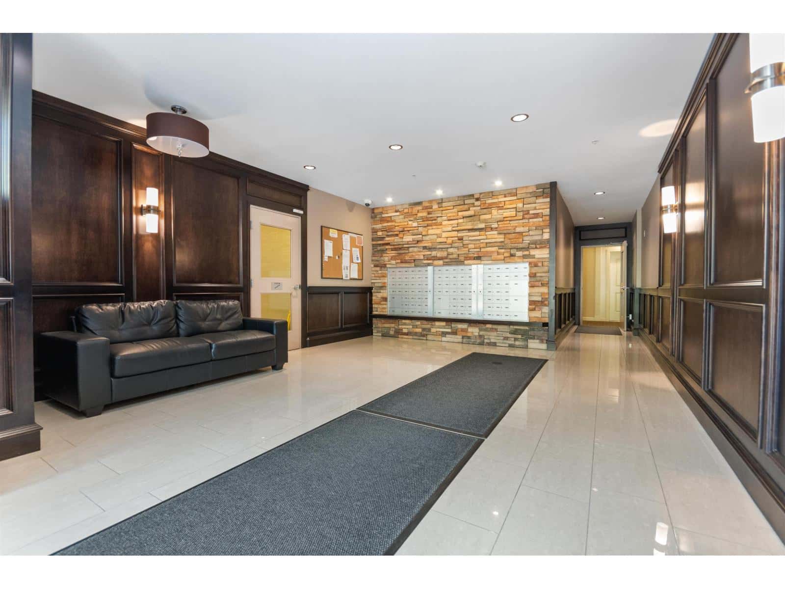 327 8067 207 STREET — Langley, British Columbia - Photo 5 of 29