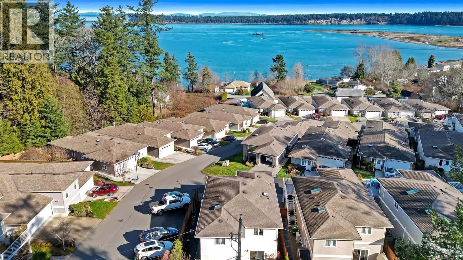 1 2740 Stautw Rd — Central Saanich, British Columbia - Photo 5 of 46