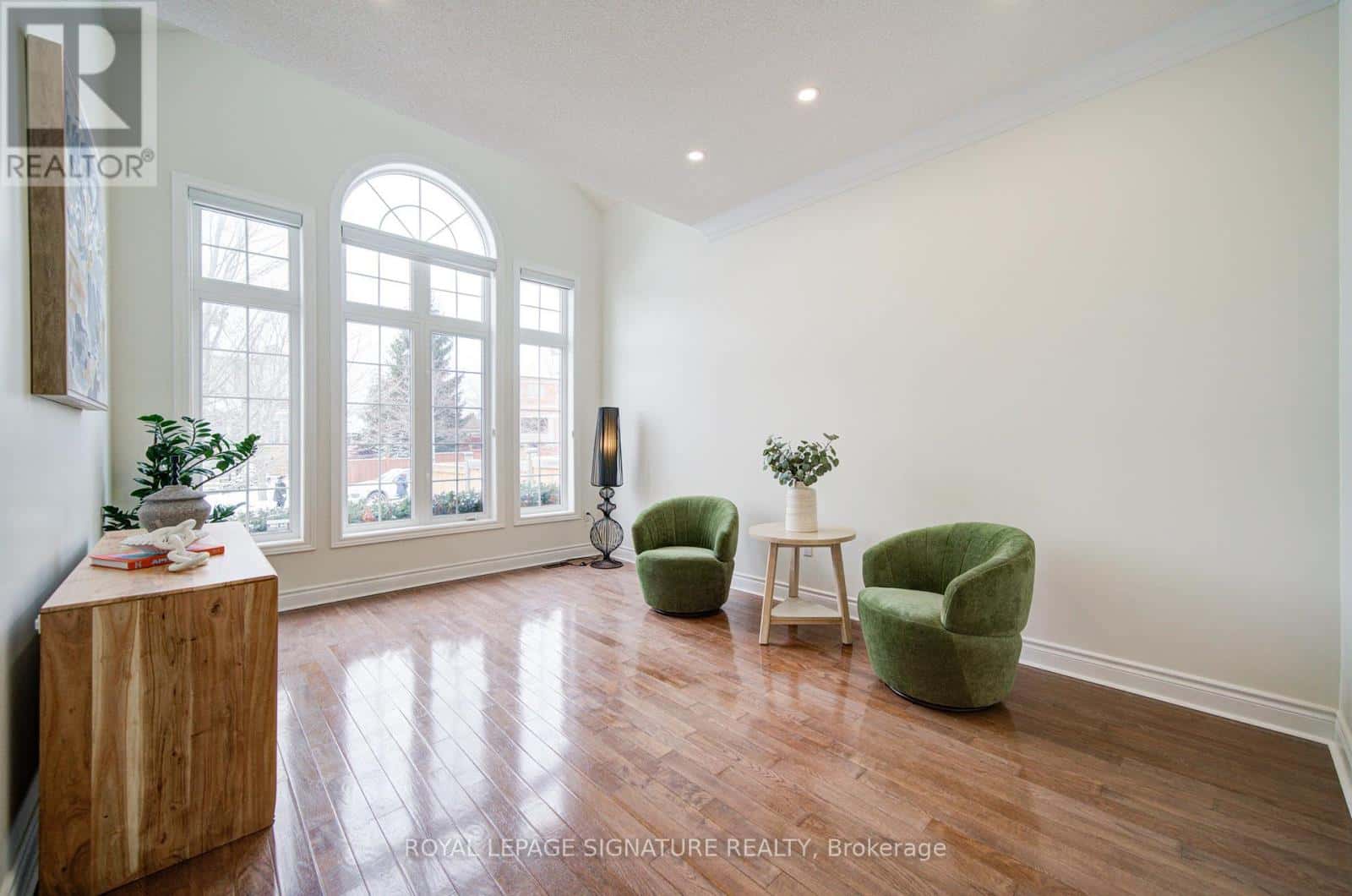 1534 CRAIGLEITH ROAD — Oakville (JC Joshua Creek), Ontario - Photo 4 of 31