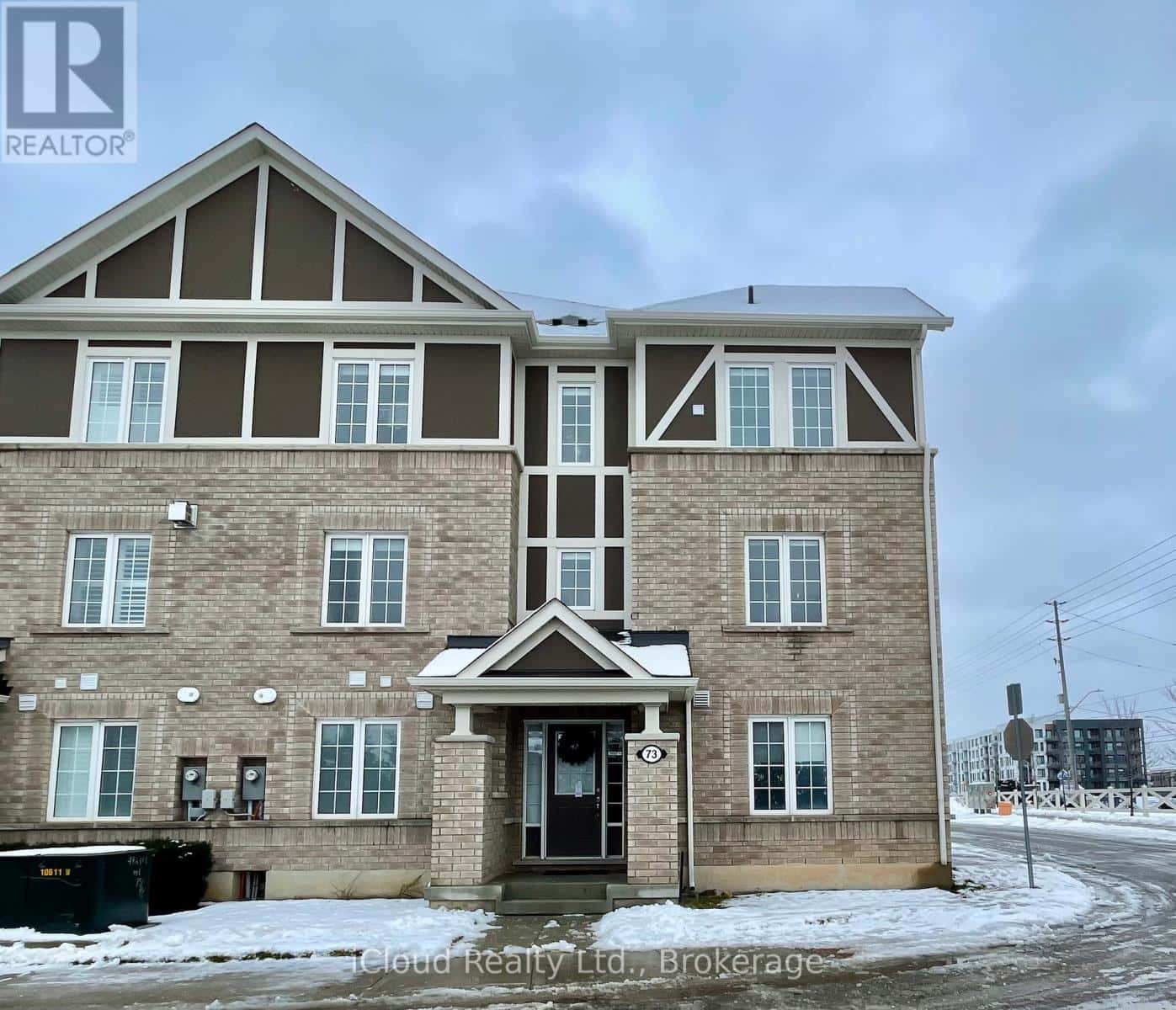 73 - 1222 ROSE WAY — Milton (CB Cobban), Ontario - Photo 2 of 22