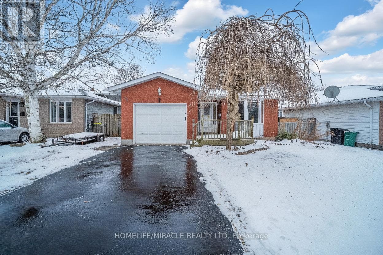 261 COUNTRY HILL DRIVE — Kitchener, Ontario - Main photo