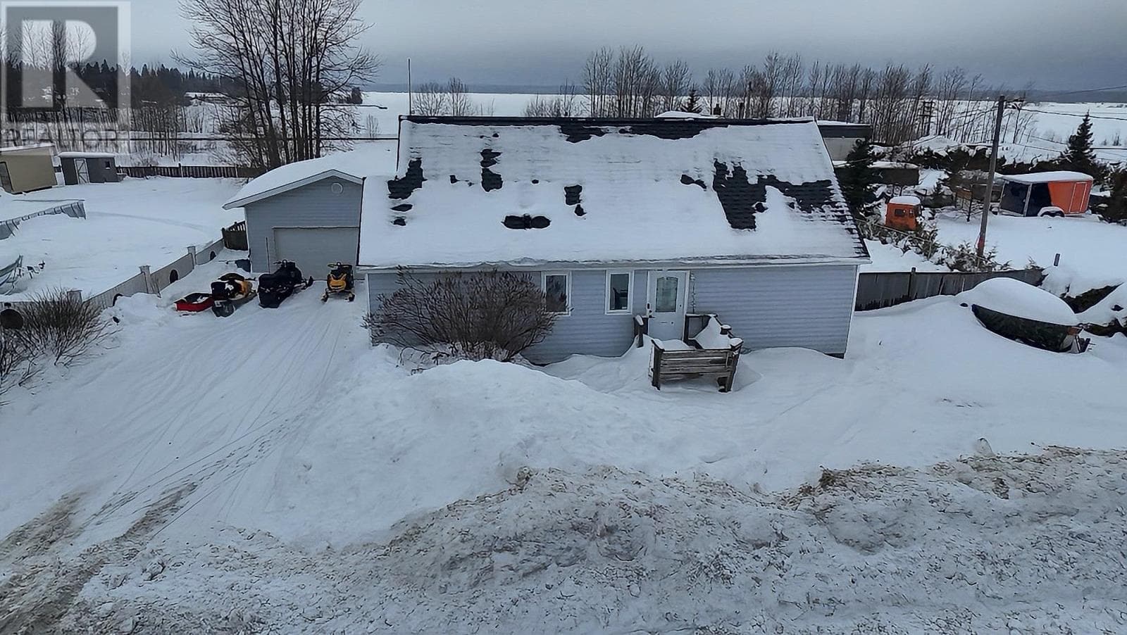 154A Kenogami RD — Longlac, Ontario - Main photo