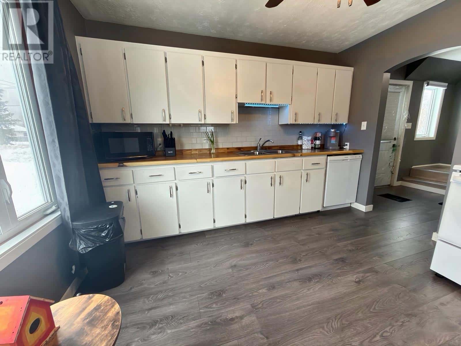 154A Kenogami RD — Longlac, Ontario - Photo 5 of 20