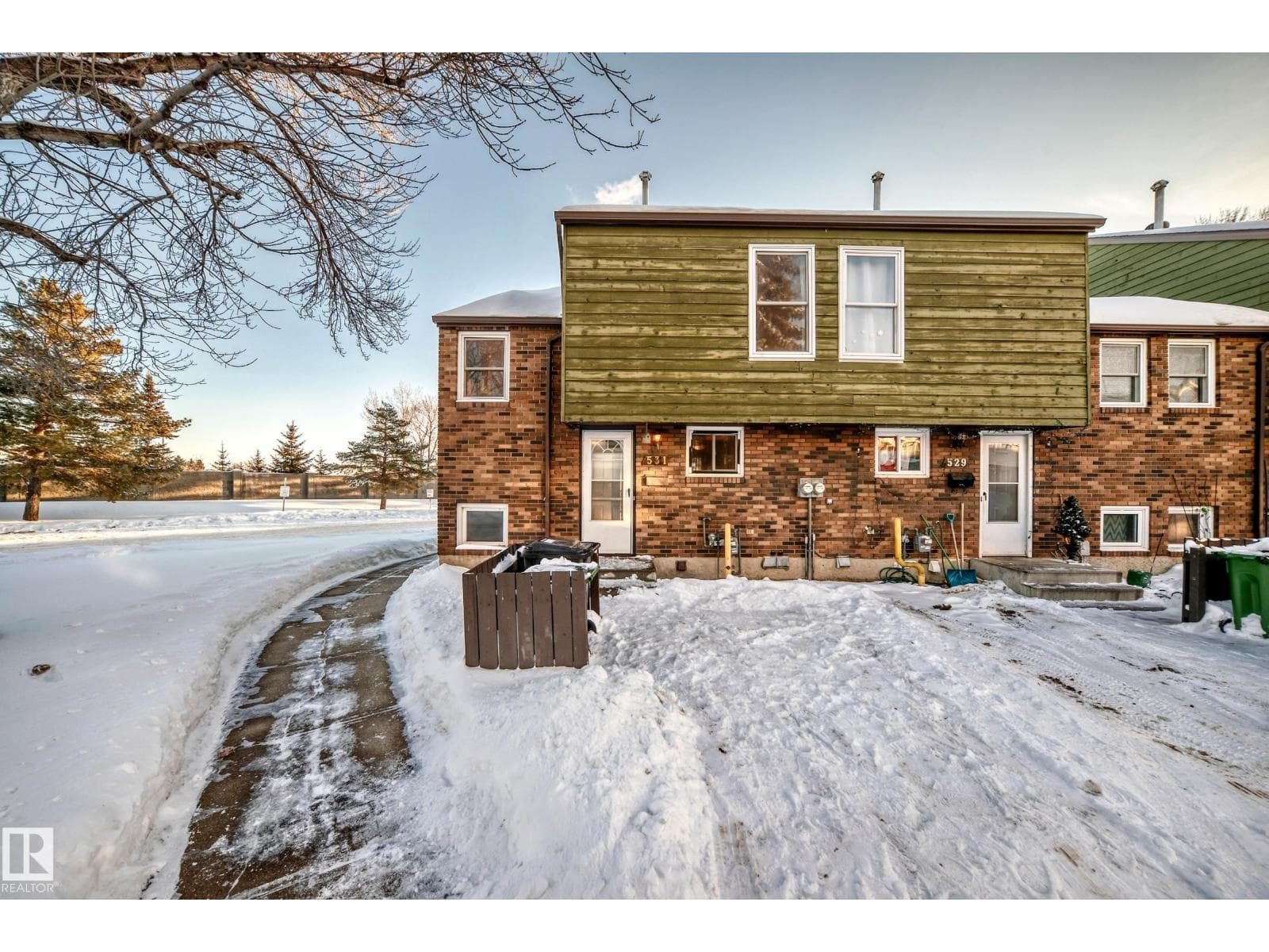 531 ABBOTTSFIELD RD NW — Edmonton, Alberta - Main photo